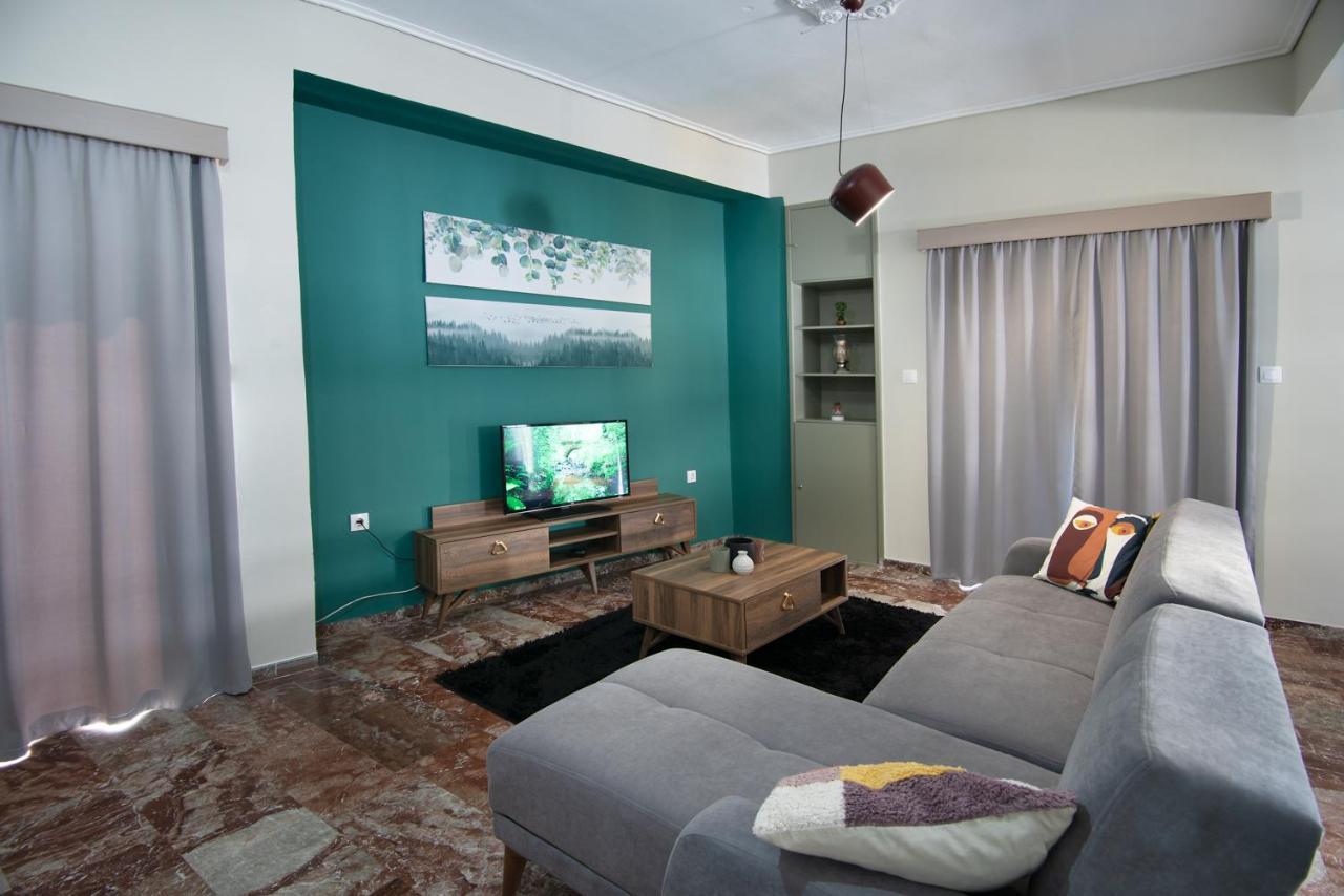 Emerald 110M2 Entire Floor Apt Steps To City'S Heart Kalamata Exterior foto